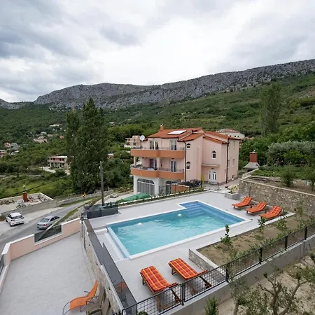 Family Friendly With A Swimming Pool Klis, Split - 16005 * Klis