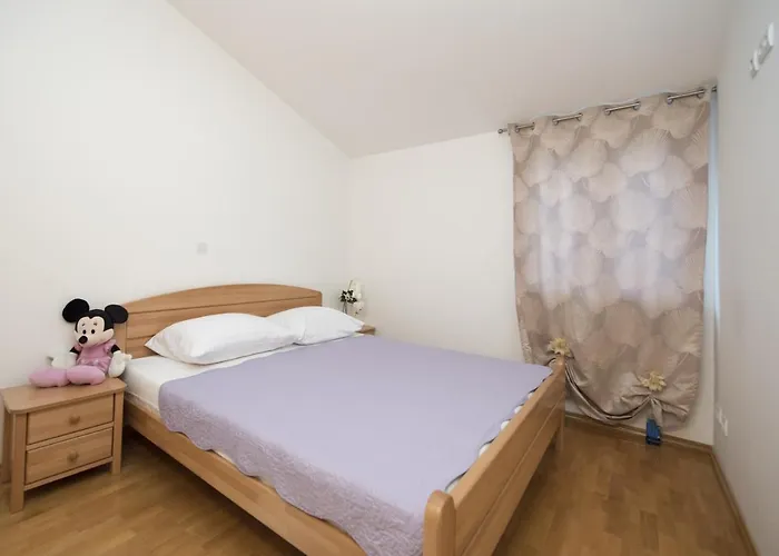 شقة Family Friendly With A Swimming Pool Klis, Split - 16005 *